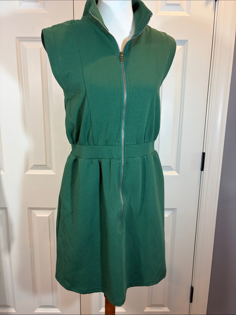 entro Green Sleeveless Zip-Front Mini Dress